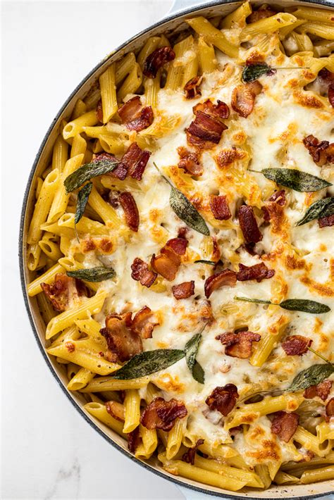 Creamy bacon pasta bake - Simply Delicious