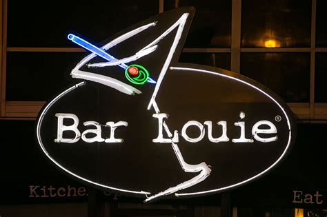 Bar Louie Files for Bankruptcy, Closes 38 Locations - Eater Chicago