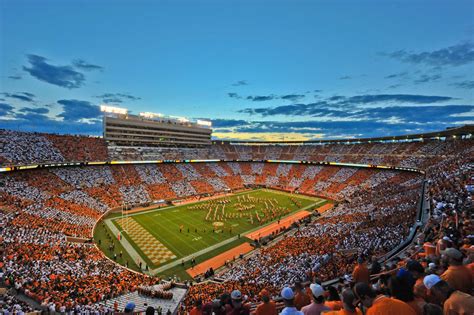 Vols Football: Four-Star Linebacker Offered By Tennessee