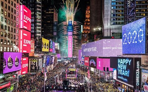 Times Square New Year's Eve: Performers, 2022 Ball Drop, Hosts | New ...