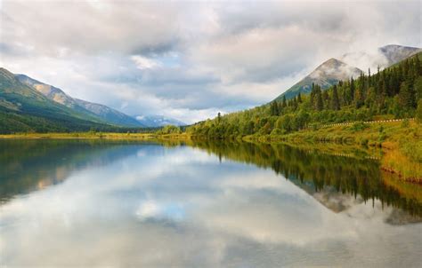 Alaska Hiking Trails | Best Alaska Hiking Trails near the Drifter’s Lodge