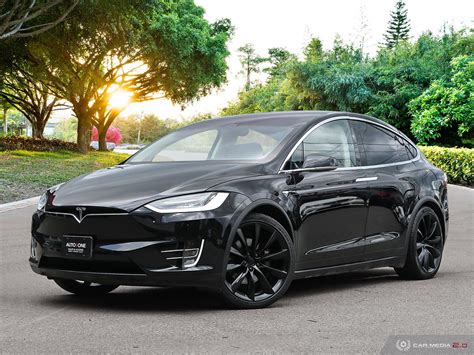 Tesla Model X - AUTO ONE Group