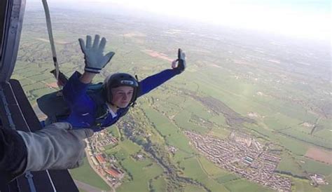 Requirements For Skydiving. Call us on 0800 009 3015