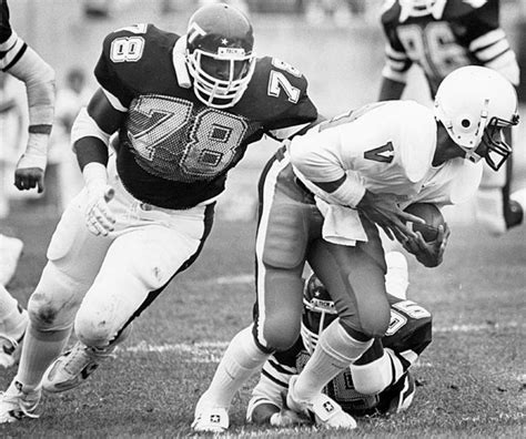 Classic Photos of Bruce Smith - Sports Illustrated