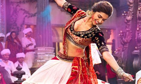 Bollywood’s Portrayal of Indian Dance Forms in Movies