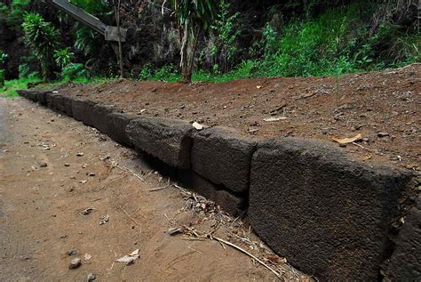 Menehune Ditch - A mysterious archeological landmark in Kauai, Hawaii ...