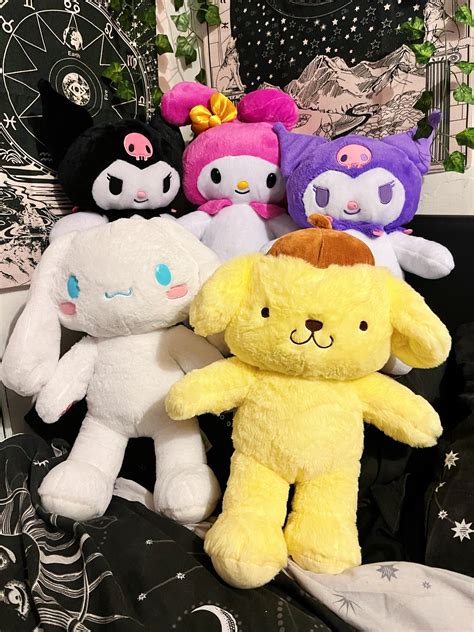 sanrio squad! : r/buildabear