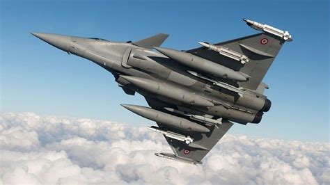 Meet France's Dassault Rafale: The Best Fourth-Generation Fighter Jet? - TrendRadars