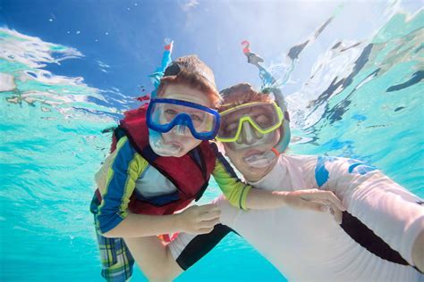 Snorkeling with Children - Have fun Snorkeling with Kids and Family!