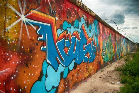 Berlin Wall Art - What Remains 30 Years after the Fall of the Wall ...