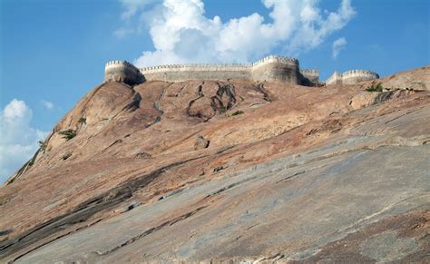 Tamilnadu Tourism: Namakkal Fort