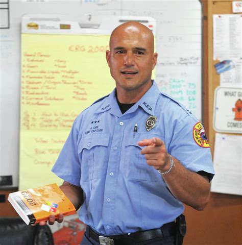 Hometown Heroes: Hawaii Island’s volunteer firefighters - West Hawaii Today