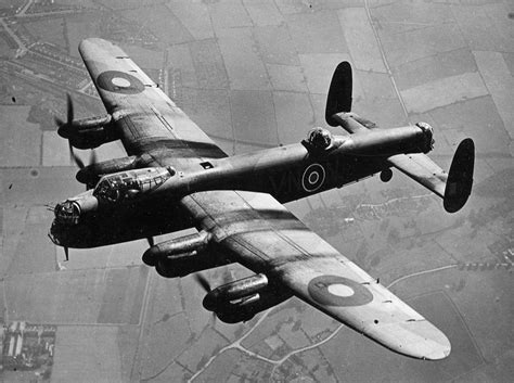 Avro Lancaster No. R5689 of RAF 50th Squadron over Swinderby, UK. | Aircraft, Vintage aircraft ...