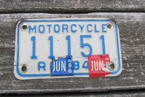 FOR SALE Rhode Island Motorcycle License Plate 1984 White Blue 1980's ...