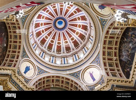 Interior of the Dome of the Pennsylvania State Capitol Stock Photo - Alamy