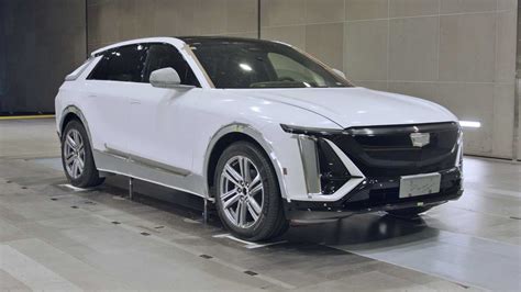 Cadillac Lyriq 2023 Jalani Tes Validasi Berbagai Medan