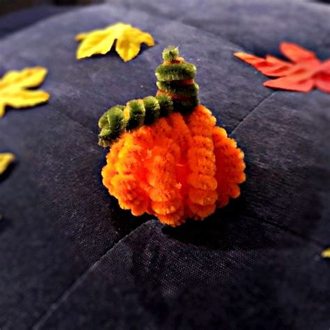 Pipe Cleaner Pumpkin Craft | My Frugal Halloween