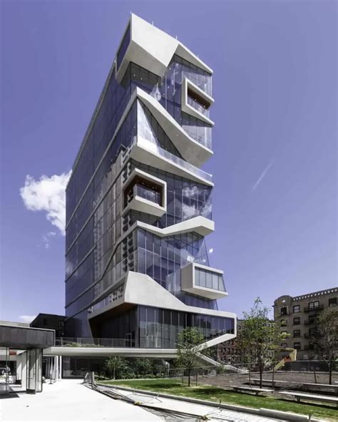 Curvilinear geometries - Civil + Structural Engineer magazine