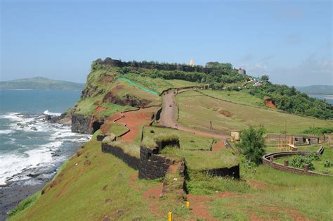 Ratnadurg or Bhagwati Fort – Ratnagiri Tourism