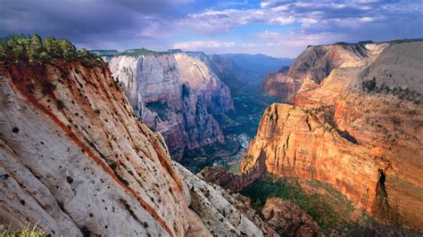 Sunset & Sunrise Pictures: View Images of Zion National Park