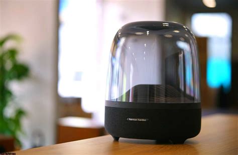 Harman Kardon Aura Studio 3 Review: Premium Wireless Speaker