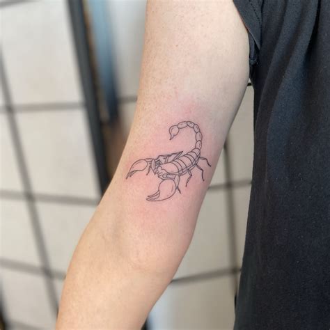 Scorpion Tattoo - Fineline | E tattoo, Tattoos, Blackwork