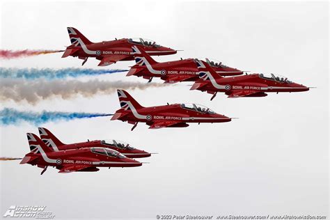 riat2023_117.jpg - Airshow Action Photography by Peter Steehouwer