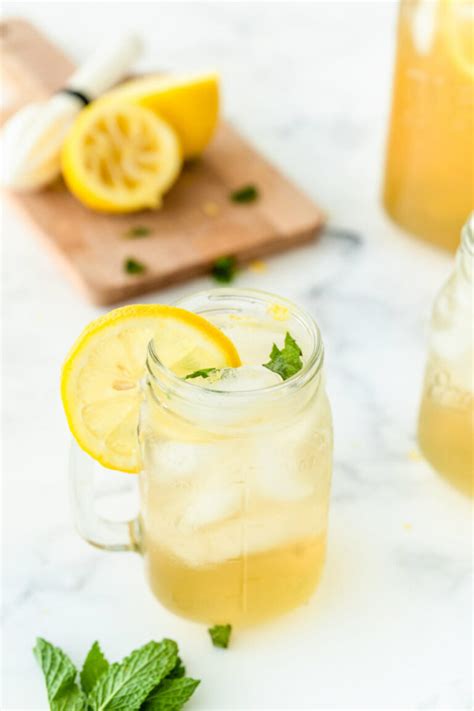 Vodka Lemonade - Recipe Girl