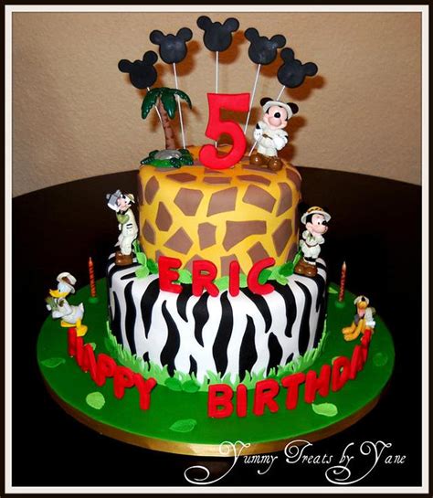 Mickey Safari Cake! - Decorated Cake by YummyTreatsbyYane - CakesDecor