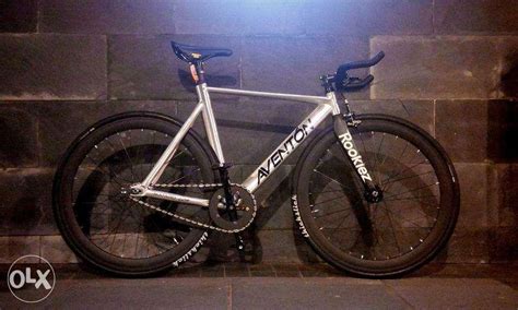 AVENTON Fixie Frame, Sports Equipment, Bicycles & Parts, Bicycles on ...