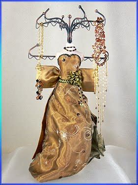 Jeri’s Organizing & Decluttering News: Jewelry Mannequins: Dressing Up ...