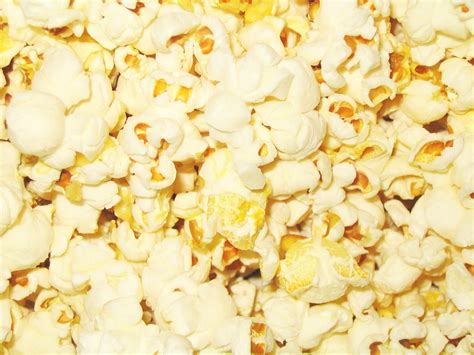 File:Popcorn.jpg - Wikimedia Commons