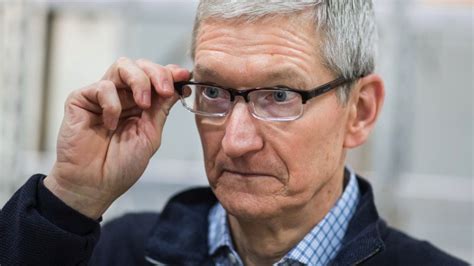 Is Tim Cook married? A look at Tom's love life - TheNetline