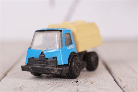 Vintage Mechanical Metal Truck Toy Farm Truck МИР - Etsy