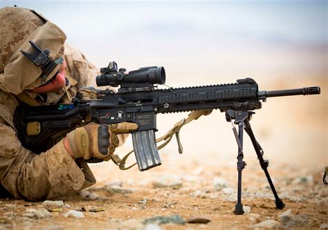 The U.S. Marines Are Finally Getting the M27 RIfle (Just Not Many of ...