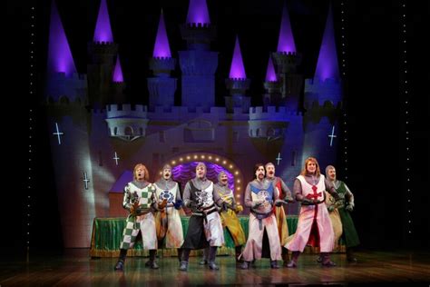 Eric Idle joins cast of 'Spamalot' at Hollywood Bowl - Los Angeles Times