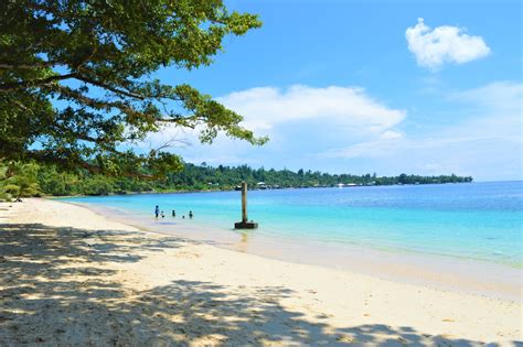 Objek wisata manokwari papua barat: SEJARAH PANTAI PASIR PUTIH MANOKWARI