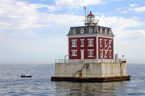 New London Ledge Lighthouse – Connecticut – RANDOM Times