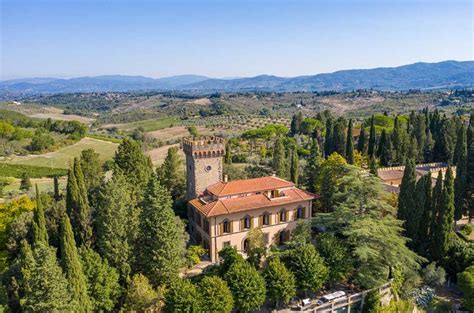 Buying a vineyard property in Tuscany: What are the options? - Decanter