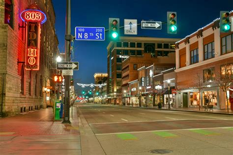 Empty Lighted City Street at Night · Free Stock Photo