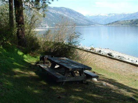 Camping at Lake Chelan State Park - right on the lakefront. One of the ...