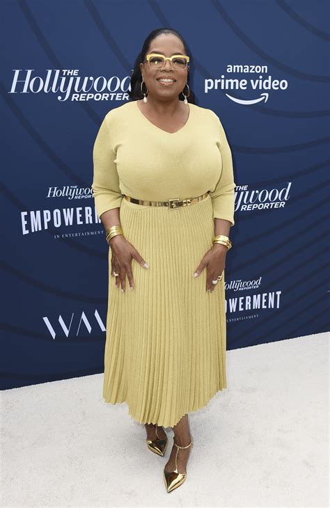 Oprah Winfrey gets emotional at Hollywood empowerment event