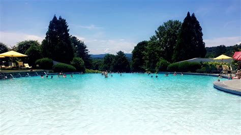 6 Reasons to Visit The Greenbrier Resort