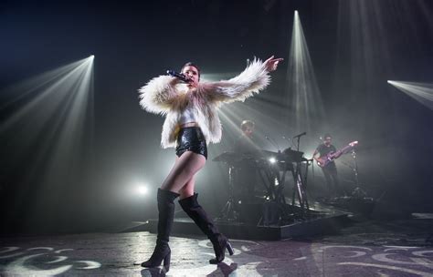 Halsey live review: O2 Brixton Academy - FLAVOURMAG