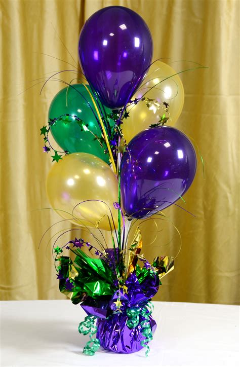 Party Ideas by Mardi Gras Outlet: Air-filled Balloon Centerpieces ...