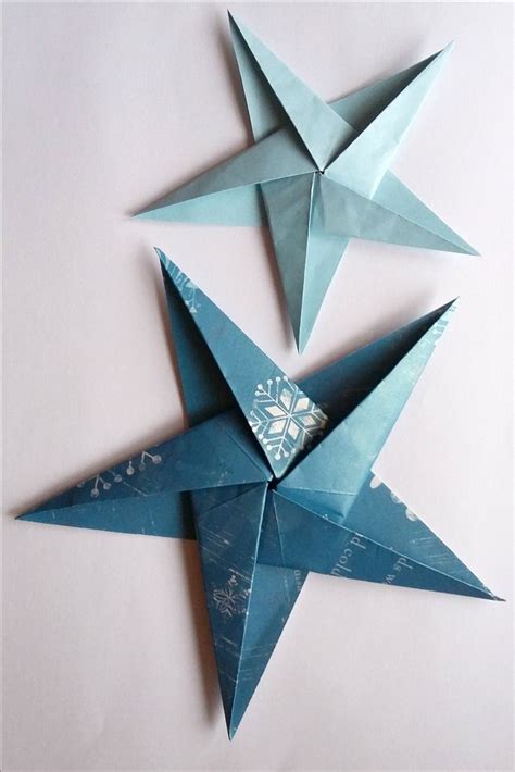 How To Make Folded Paper Christmas Decorations - Birch And Button | Estrellas de origami ...