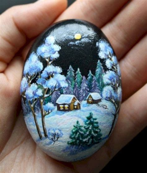 39 Beautiful Christmas Rock Painting Ideas ~ GODIYGO.COM | Painted rocks, Hand painted rocks ...