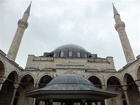 Yavuz Selim Mosque: History, Structure And More