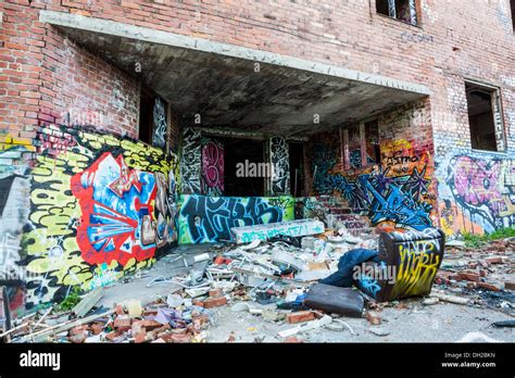 Graffiti on the walls of abandoned factory Stock Photo - Alamy