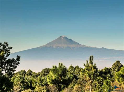 Climbing La Malinche Volcano in Mexico - BikeHikeSafari